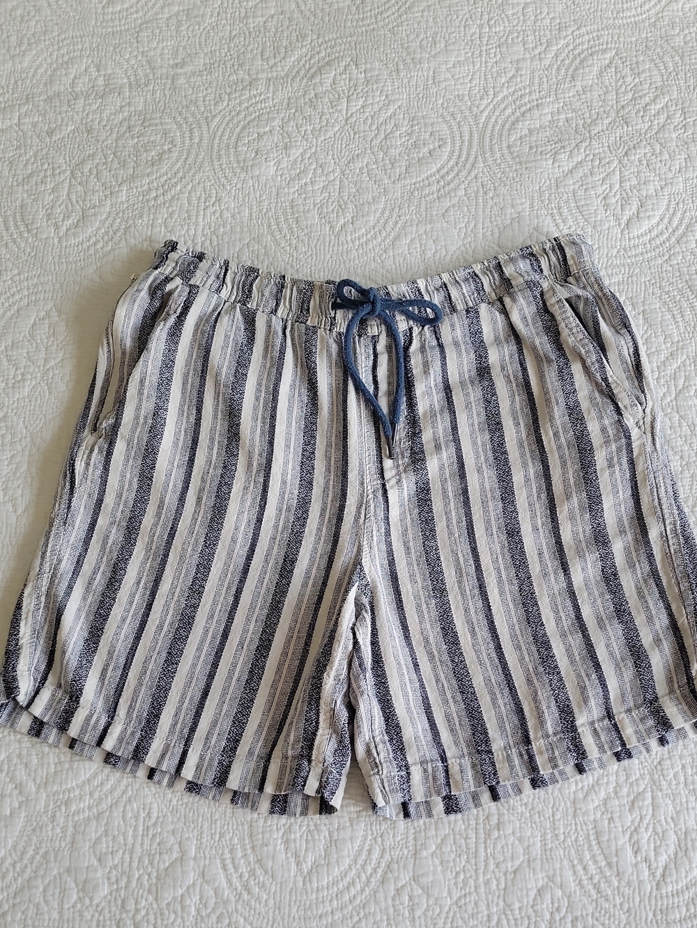 Aeropostale Navy and White Striped Drawstring Shorts Mixed Linen